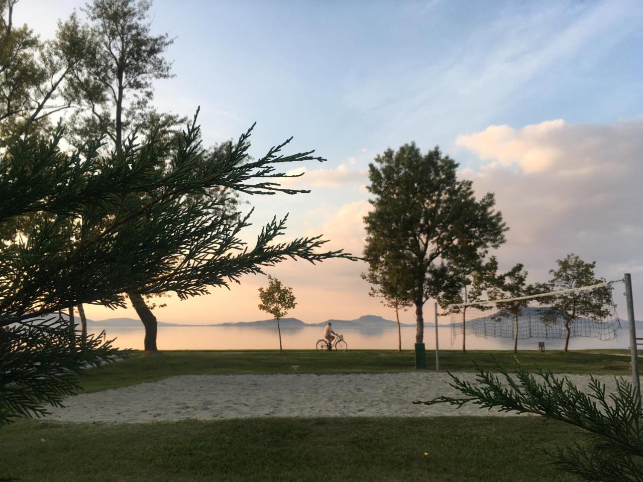 Pelso Wellness Hotel Balatonfenyves Buitenkant foto